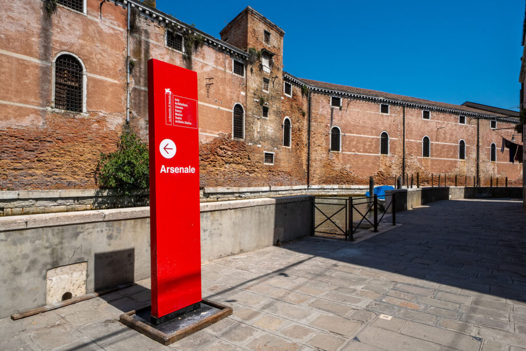 L’ingresso dell’Arsenale e della Biennale