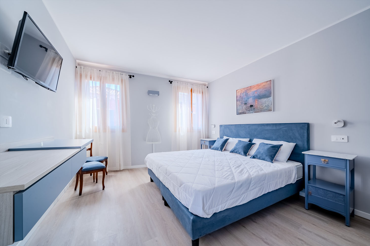 living arsenale monet 11